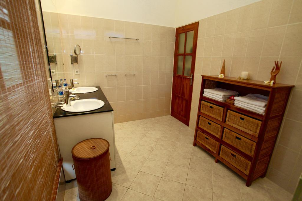 Villa Surgawi Lovina Kültér fotó
