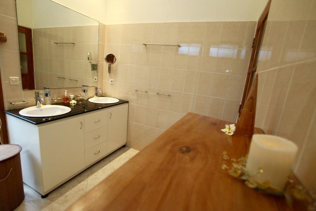 Villa Surgawi Lovina Kültér fotó