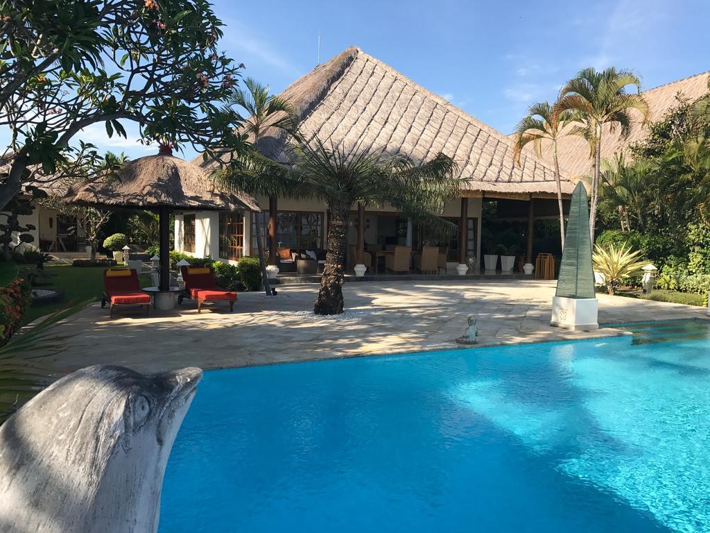 Villa Surgawi Lovina Kültér fotó